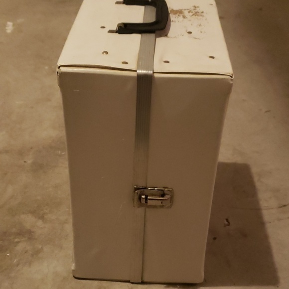 Barbies ans her amazing clothes. - Picture 4 of 7